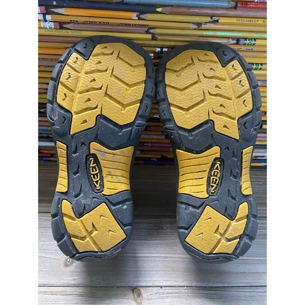 Keen Newport H2 Sandals Big Kids Youth Size 4‎ Blue Waterproof Sport Shoes Boys